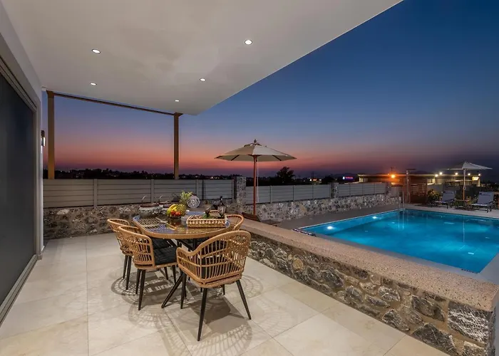 Private Karydia With Private Pool فيلة