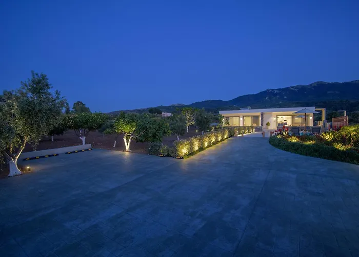 Private Karydia With Private Pool