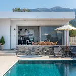 Private Karydia With Private Pool *