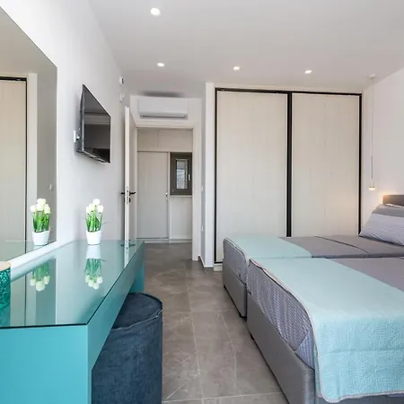 Private Karydia With Private Pool Zipárion