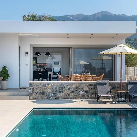 Private Karydia With Private Pool *