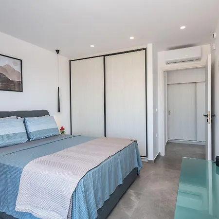 Private Karydia With Private Pool Villa
