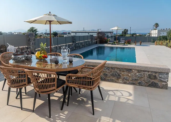 Private Karydia With Private Pool Zipárion