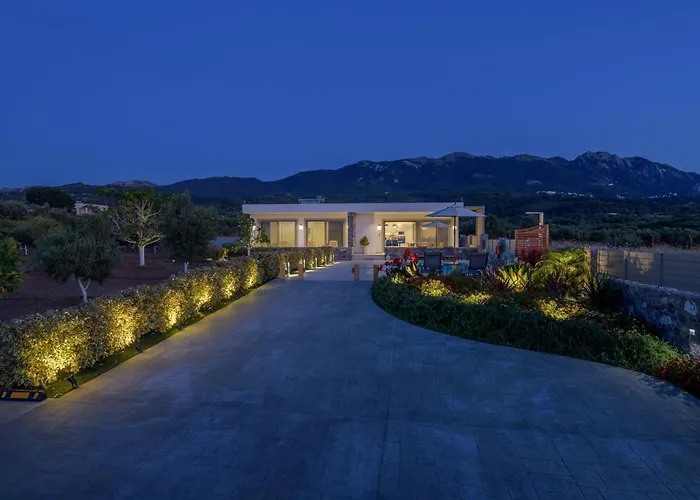 Private Karydia With Private Pool * Zipárion