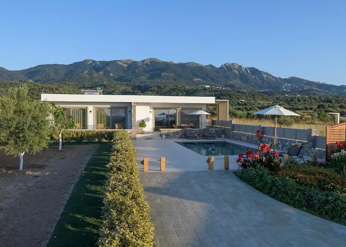 Private Karydia With Private Pool Villa