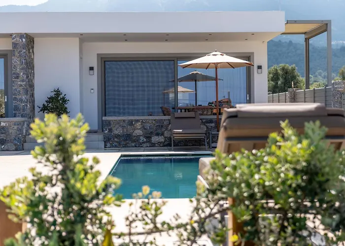 Private Karydia With Private Pool Villa