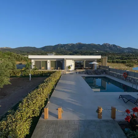 Private Karydia With Private Pool