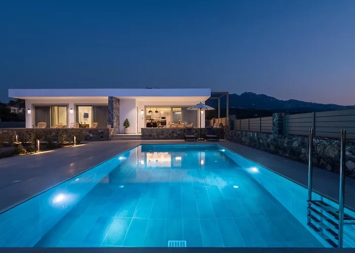 Private Karydia With Private Pool *